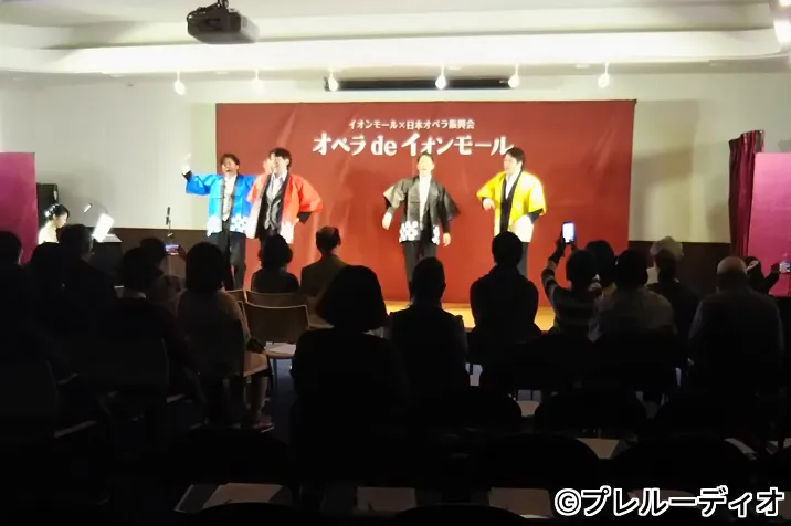 商業施設